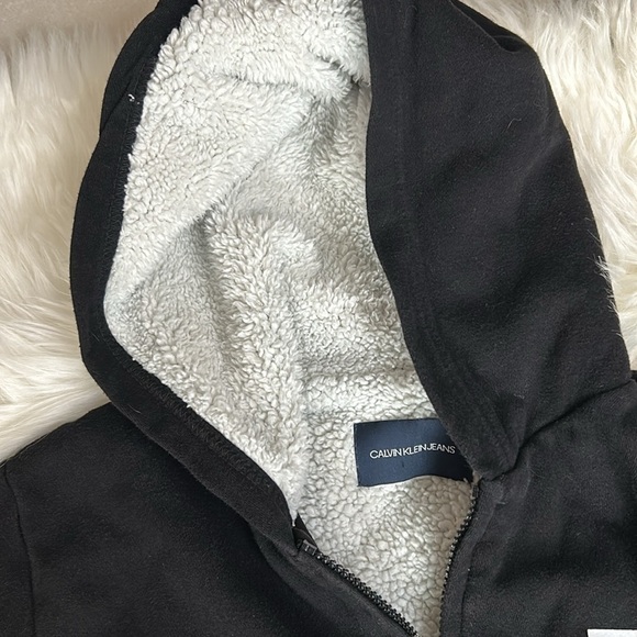 Calvin Klein Zip Up jacket - Picture 4 of 6